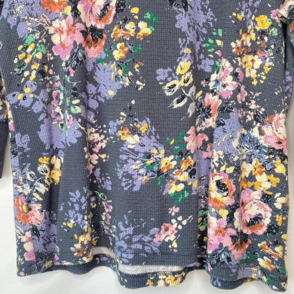 Sundance Blue Floral Waffle Knit Three Quarter Sleeve Shirt Size Petite Large - Picture 4 of 10